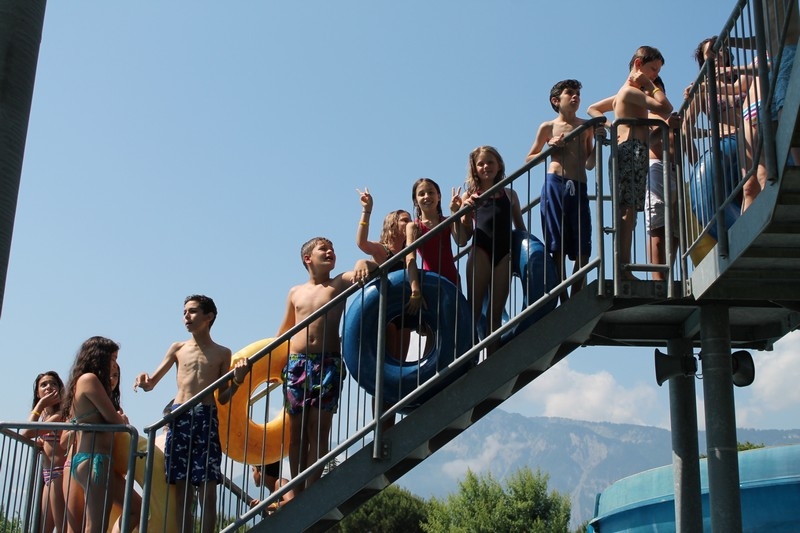 Village Camps International Summer Camp Leysin, Switzerland 2026-08-15 https://www.villagecamps.com/journals_admin/images/682-1-pool day (2).jpg